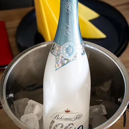 Modern Elegance * Prag